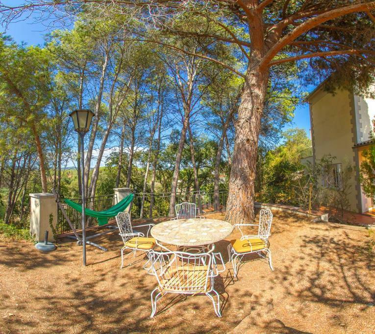 Les Canyes Cottage, Private Villa Resort Piera 외부 사진