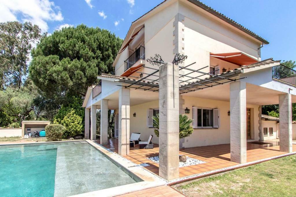 Les Canyes Cottage, Private Villa Resort Piera 외부 사진